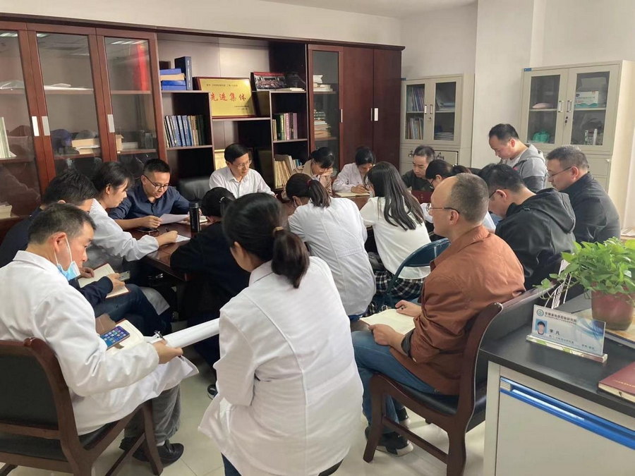 党员大会-上.jpg