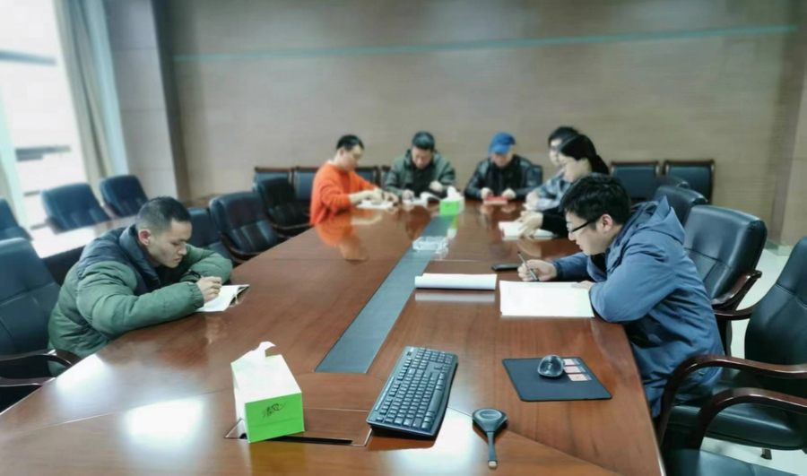 党员大会-ss.jpg