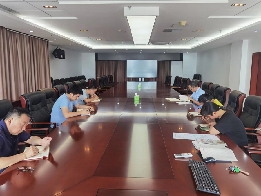 党员大会-s.jpg