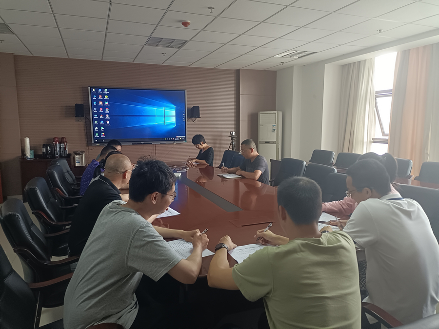 党员大会-s.jpg