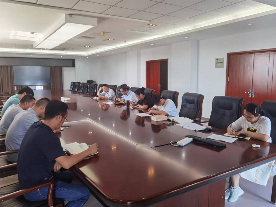 党员大会.jpg