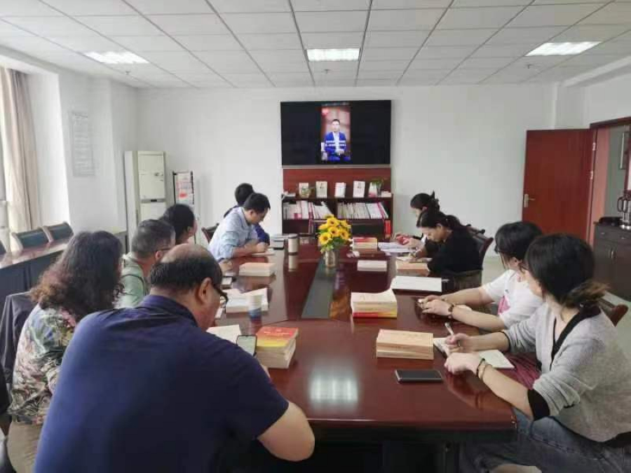 党员大会-s.jpg