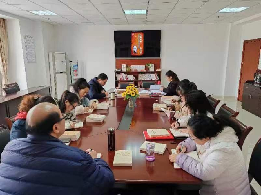 党员大会.jpg
