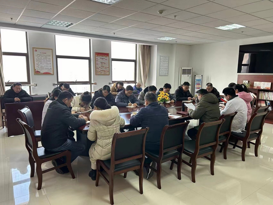党员大会-s.jpg