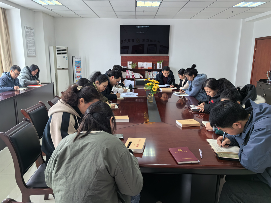 党员大会-s.jpg