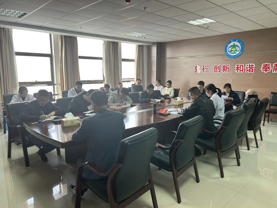 党员大会-s.jpg