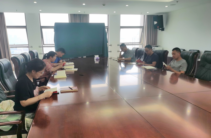 党员大会-s.jpg