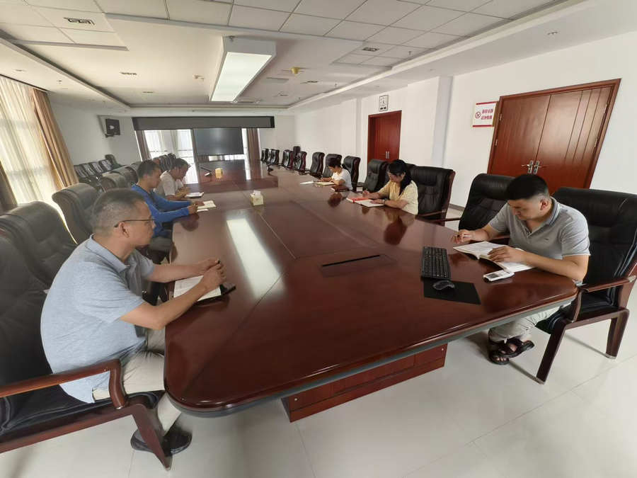 党员大会.jpg