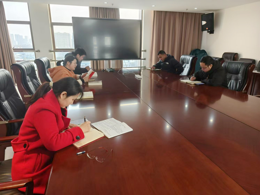 党员大会.jpg