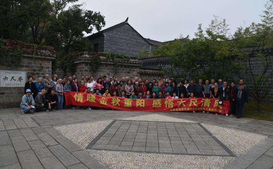 1792402363384839.jpg 六尺巷-u.jpg